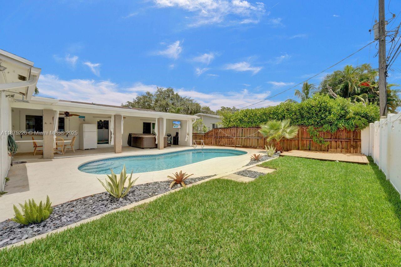 Cooper City, Florida, 33328, United States, 5 Bedrooms Bedrooms, ,3 BathroomsBathrooms,Residential,For Sale,1942124