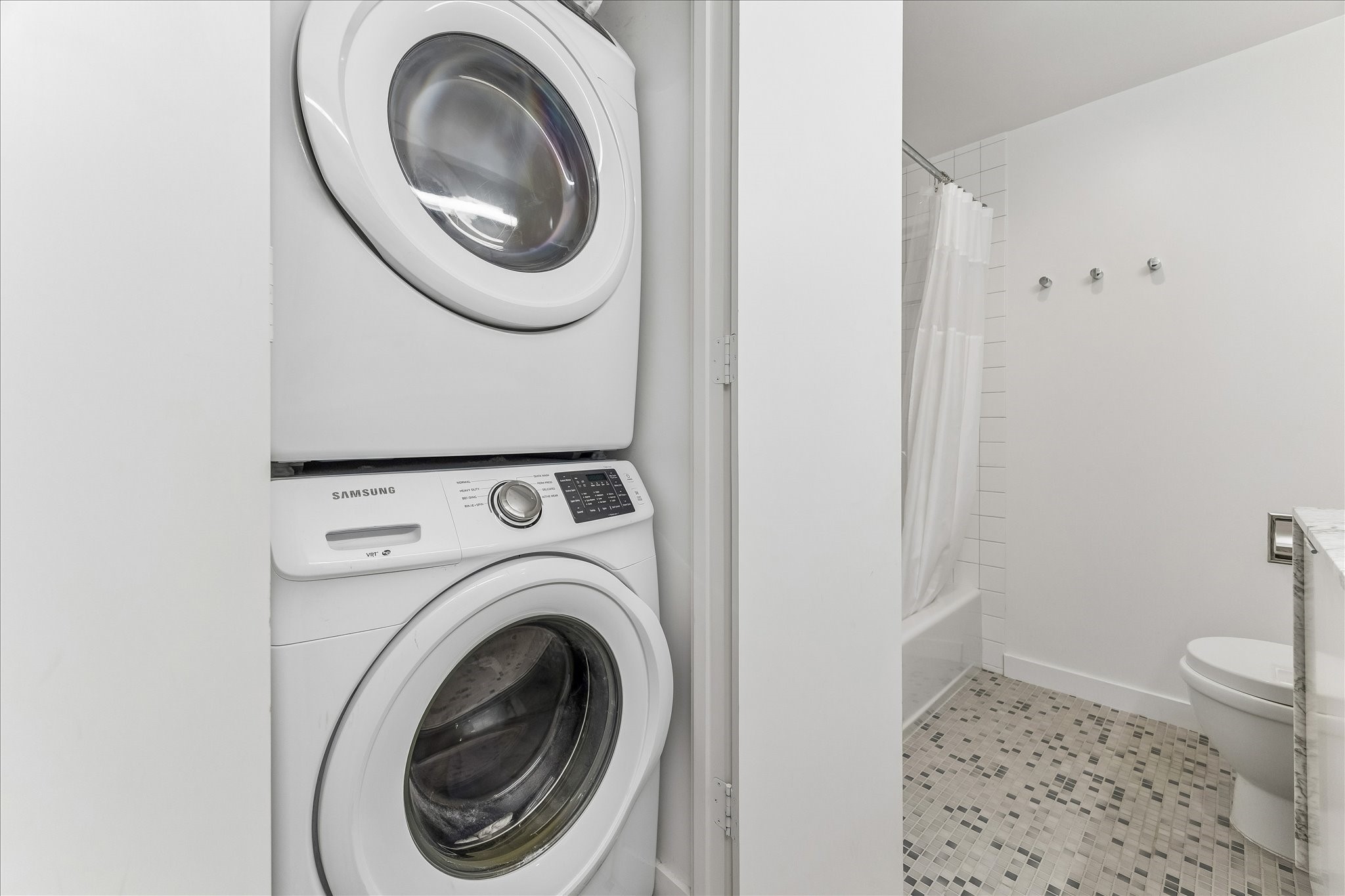  5000 Montrose Boulevard #6B - 物件實景