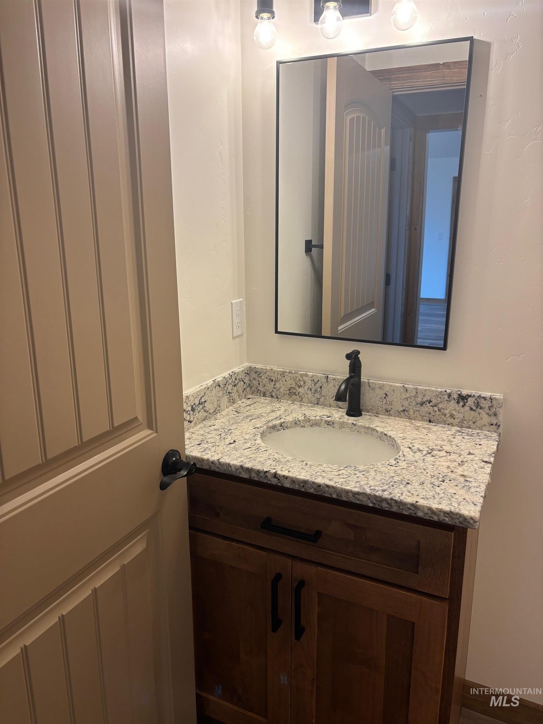 Lewiston, Idaho, 83501, United States, 3 Bedrooms Bedrooms, ,3 BathroomsBathrooms,Residential,For Sale,1980195