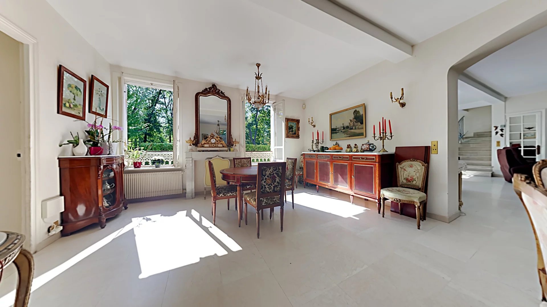 Maisons-Laffitte, Île-de-France, 78600, FR, 5 Bedrooms Bedrooms, ,4 BathroomsBathrooms,Residential,For Sale,1951086