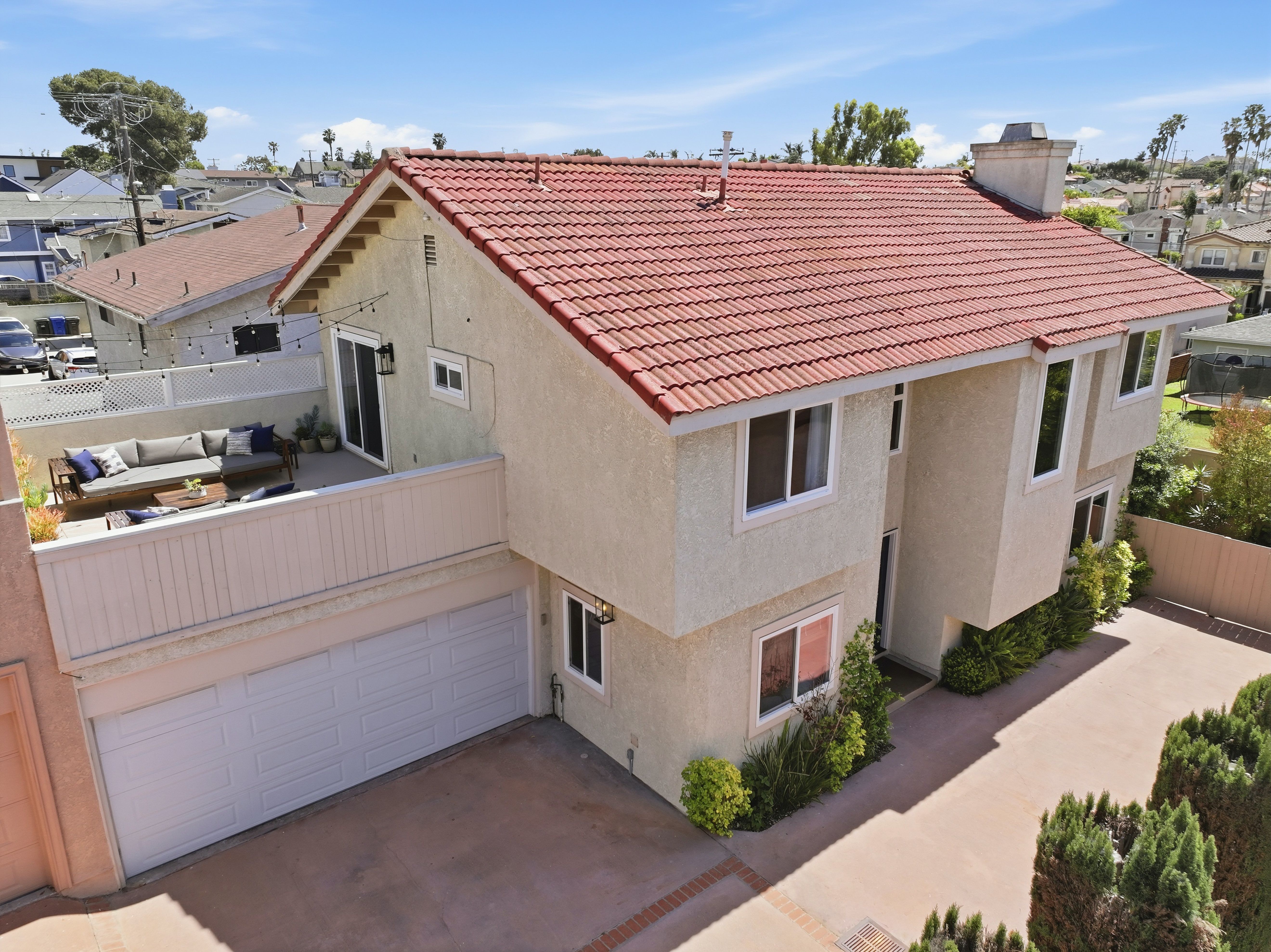  2220 Clark Lane, Redondo Beach, CA 90278 - 物件實景