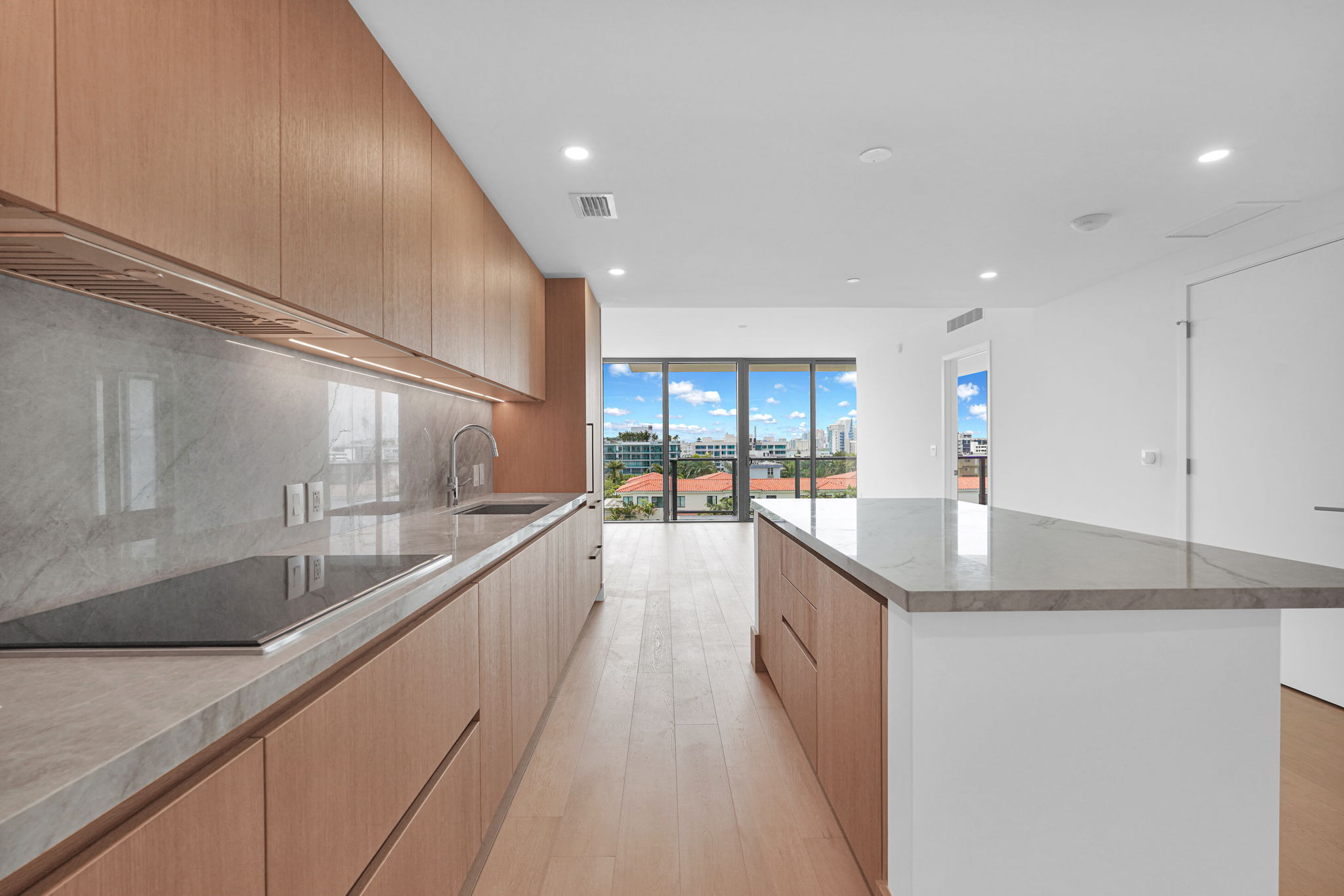  1176 97th St, Bay Harbor Islands, FL, 33154 - 物件實景