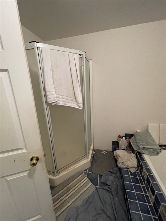 Mashpee, Massachusetts, 02649, United States, 4 Bedrooms Bedrooms, ,3 BathroomsBathrooms,Residential,For Sale,1990950