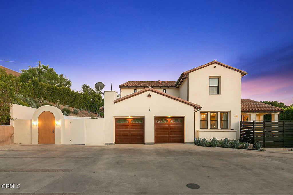 Thousand Oaks, California, 91362, United States, 4 Bedrooms Bedrooms, ,4 BathroomsBathrooms,Residential,For Sale,1997017