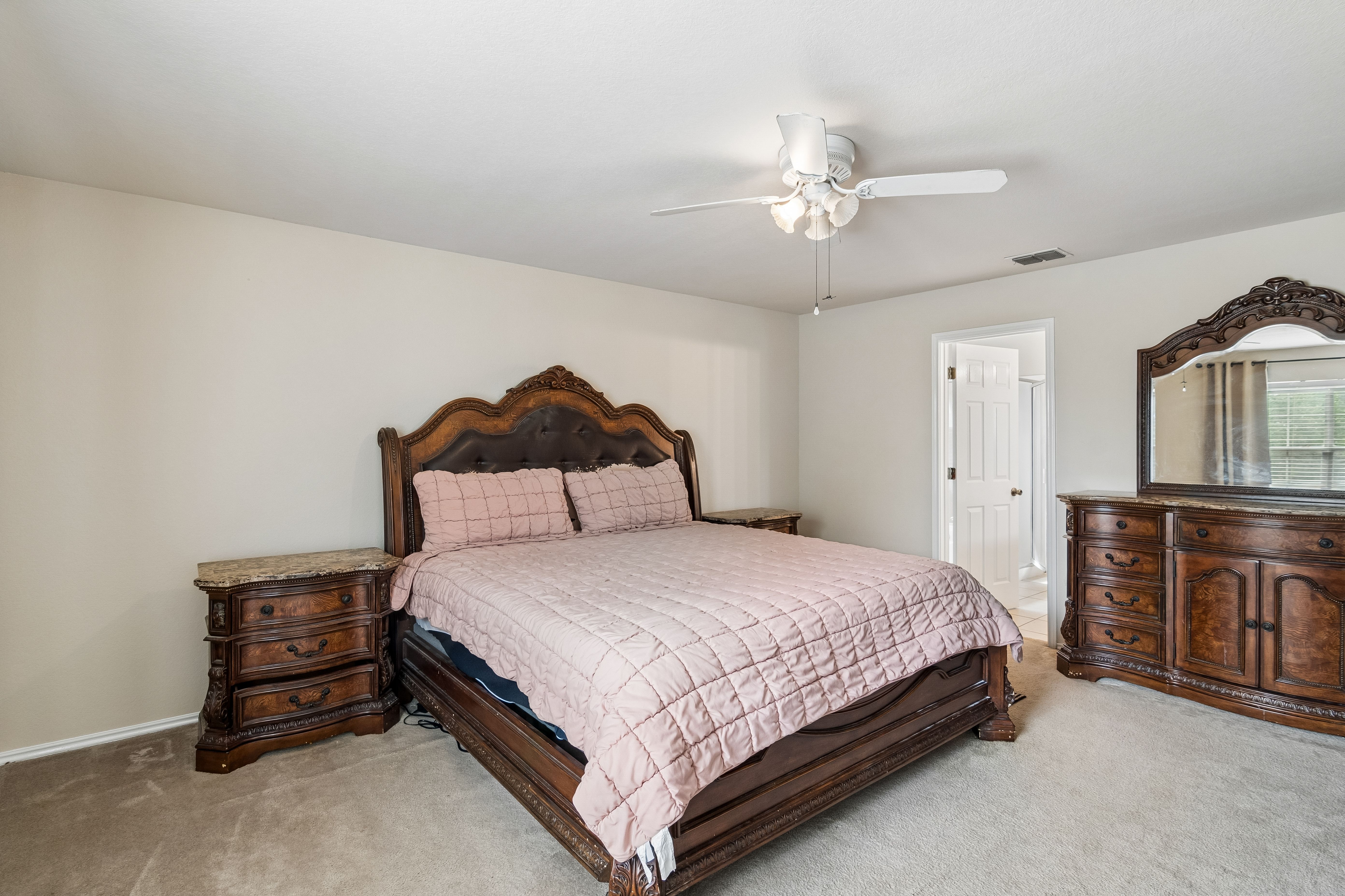  Designed for Living-Built for Comfort - 物件實景