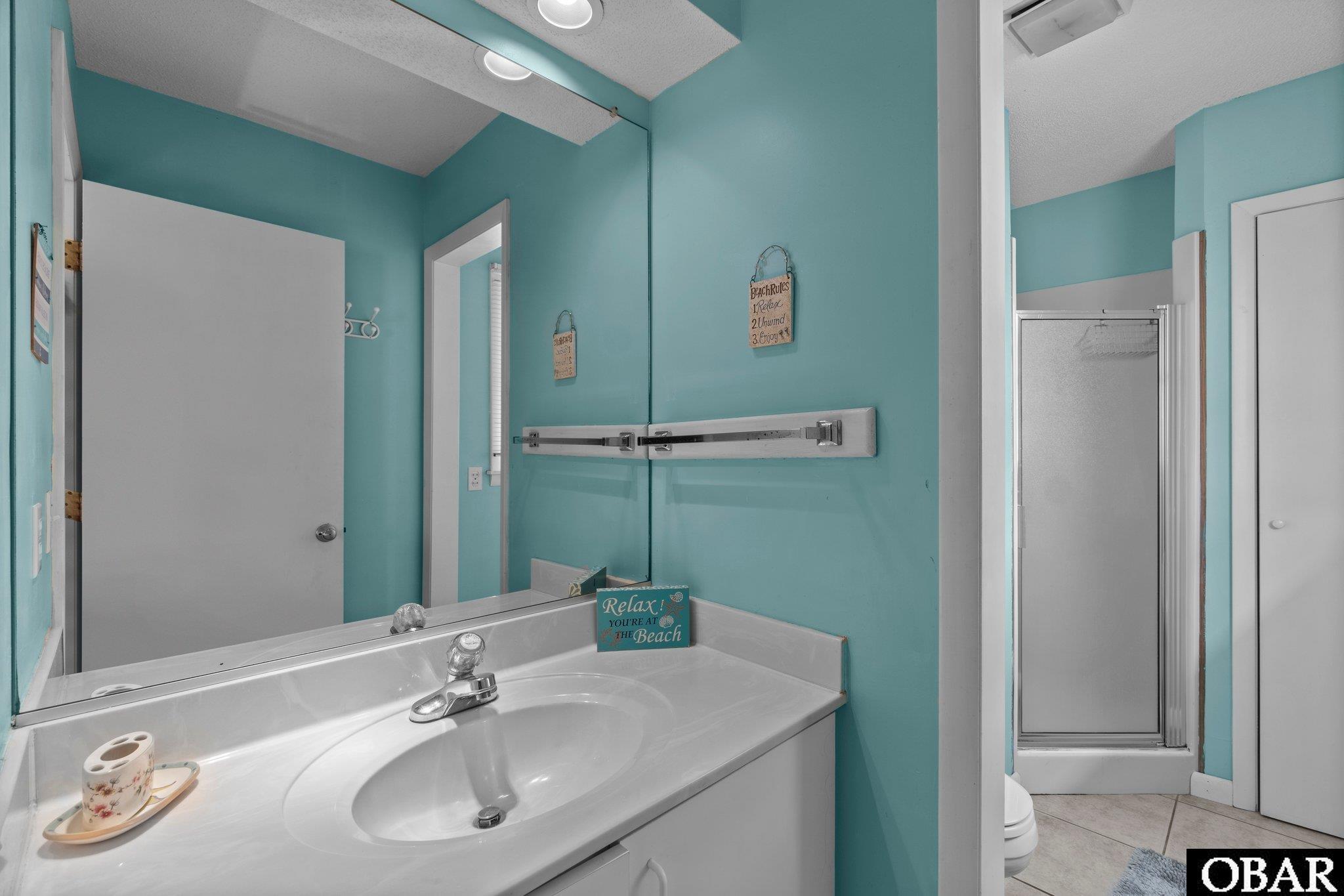 Kill Devil Hills, North Carolina, 27948, United States, 4 Bedrooms Bedrooms, ,3 BathroomsBathrooms,Residential,For Sale,1906788