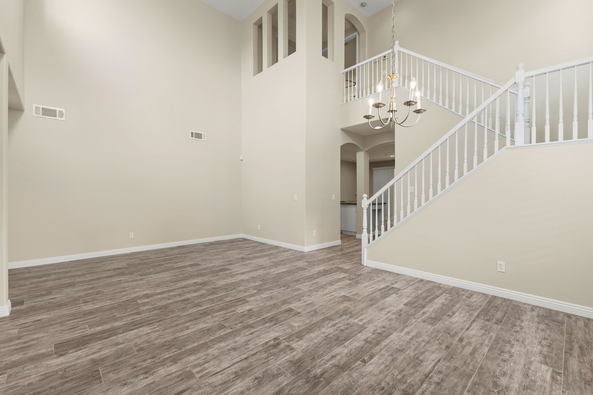 Redlands, California, 92374, United States, 6 Bedrooms Bedrooms, ,4 BathroomsBathrooms,Residential,For Sale,1923576