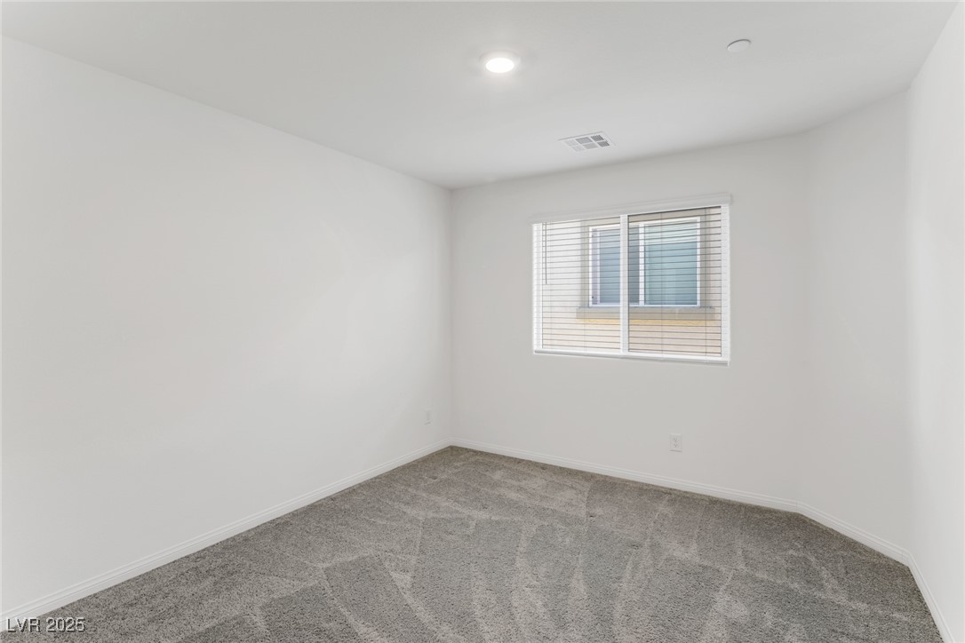 Las Vegas, Nevada, 89166, United States, 4 Bedrooms Bedrooms, ,3 BathroomsBathrooms,Residential,For Sale,1989328