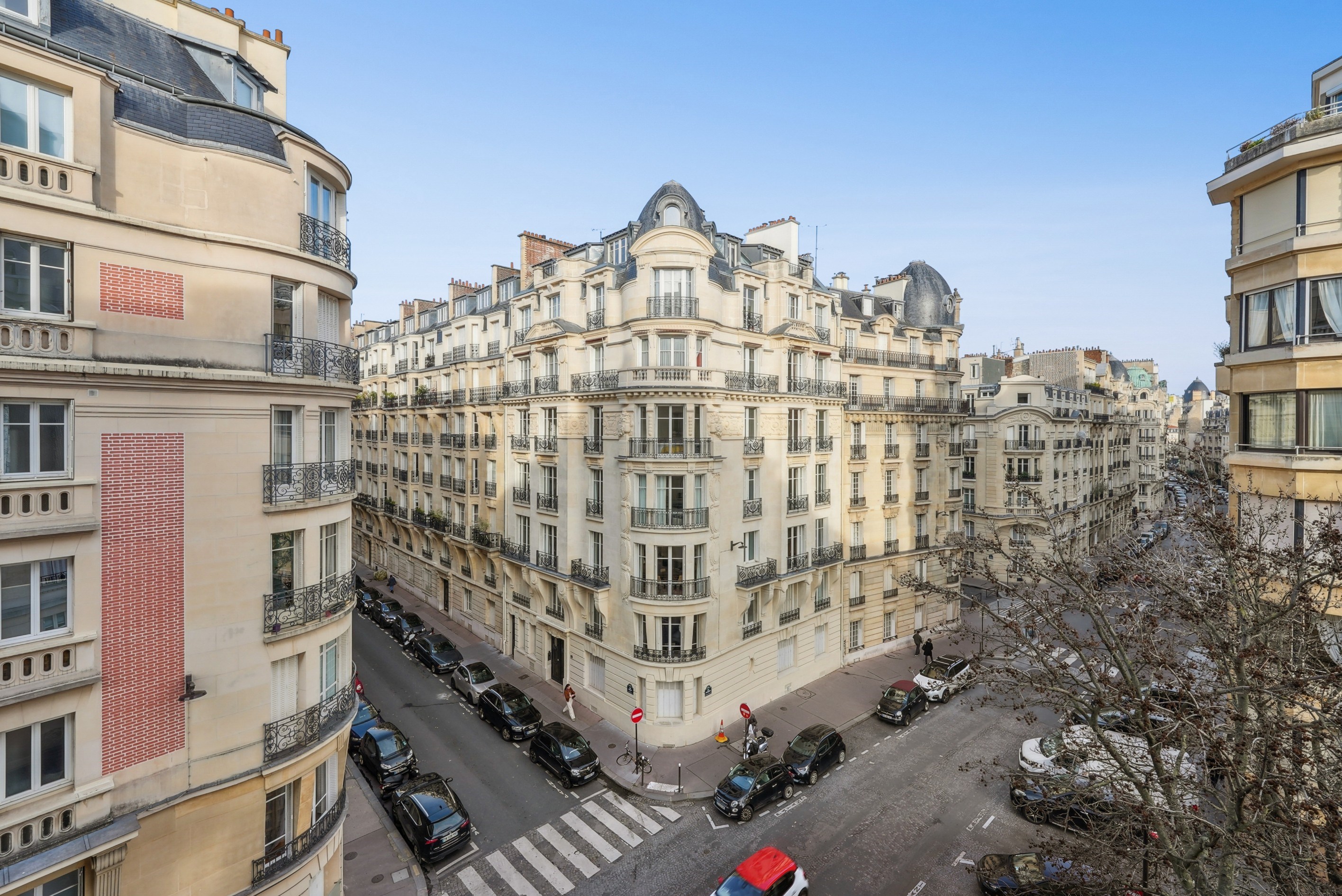  PARIS XVI - VILLAGE OF PASSY - RENOVATED FAMILY APARTMENT ON A HIGH FLOOR - 物件實景