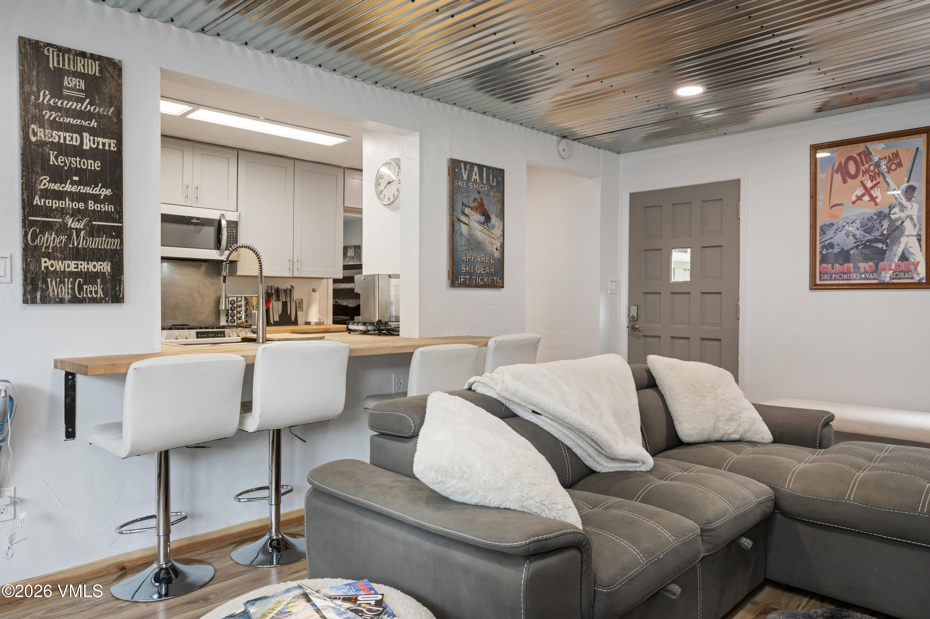 Vail, Colorado, 81657, United States, 2 Bedrooms Bedrooms, ,1 BathroomBathrooms,Residential,For Sale,2011141