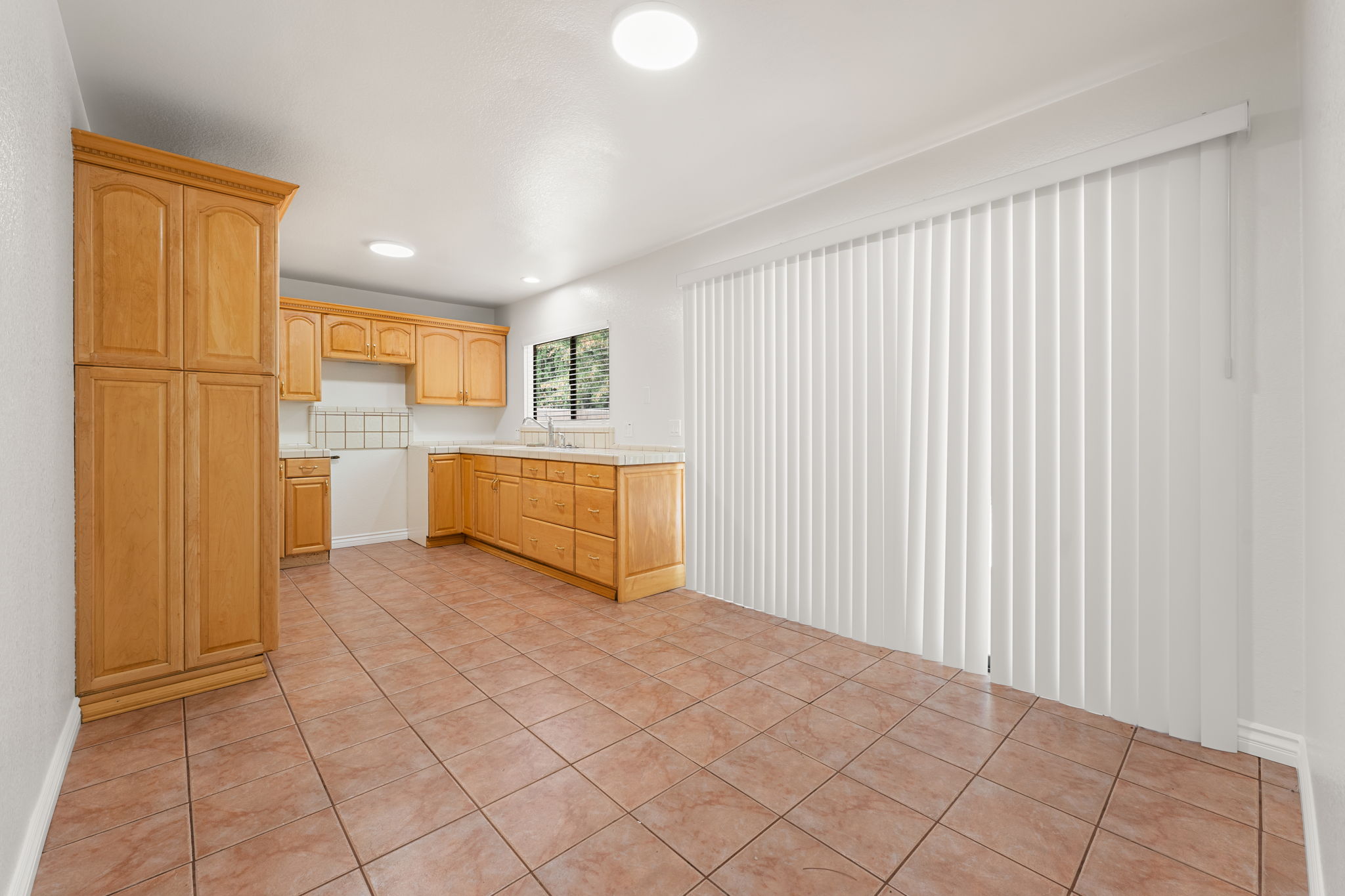 Lytle Creek, California, 92358, United States, 3 Bedrooms Bedrooms, ,2 BathroomsBathrooms,Residential,For Sale,1995534