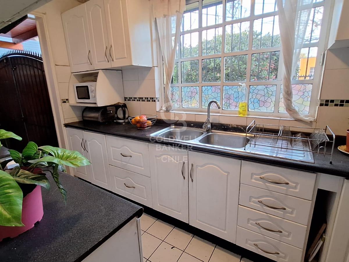 Peñalolén, Chile, 3 Bedrooms Bedrooms, ,2 BathroomsBathrooms,Residential,For Sale,1898382