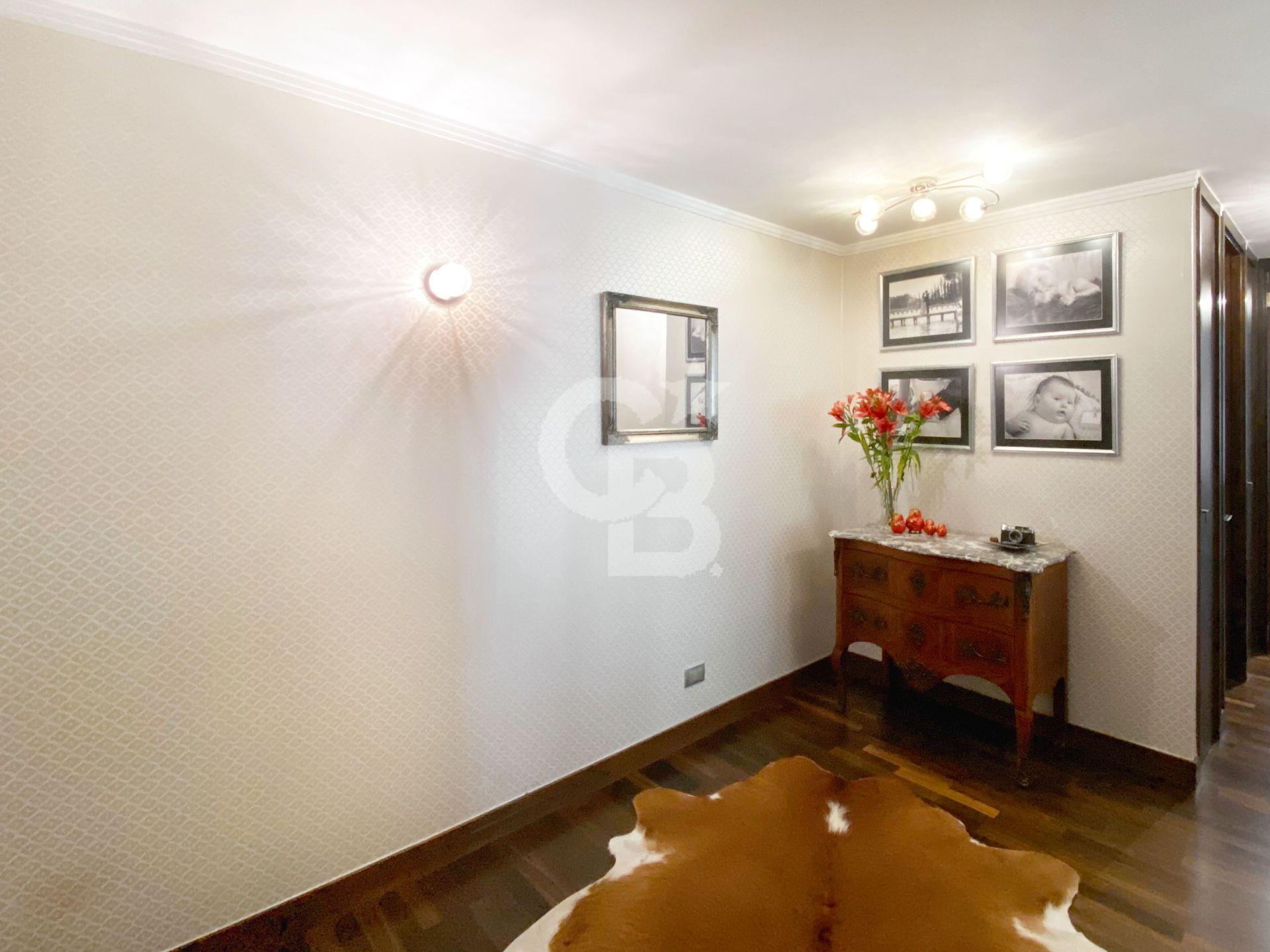 Lo Barnechea, Chile, 4 Bedrooms Bedrooms, ,4 BathroomsBathrooms,Residential,For Sale,1998331