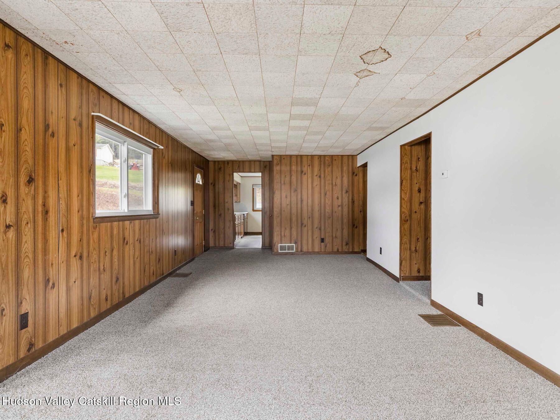 Prattsville, New York, 12468, United States, 3 Bedrooms Bedrooms, ,2 BathroomsBathrooms,Residential,For Sale,1995879