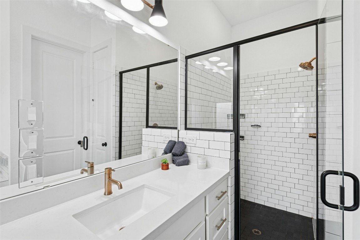 Georgetown, Texas, 78628, United States, 4 Bedrooms Bedrooms, ,4 BathroomsBathrooms,Residential,For Sale,1967057