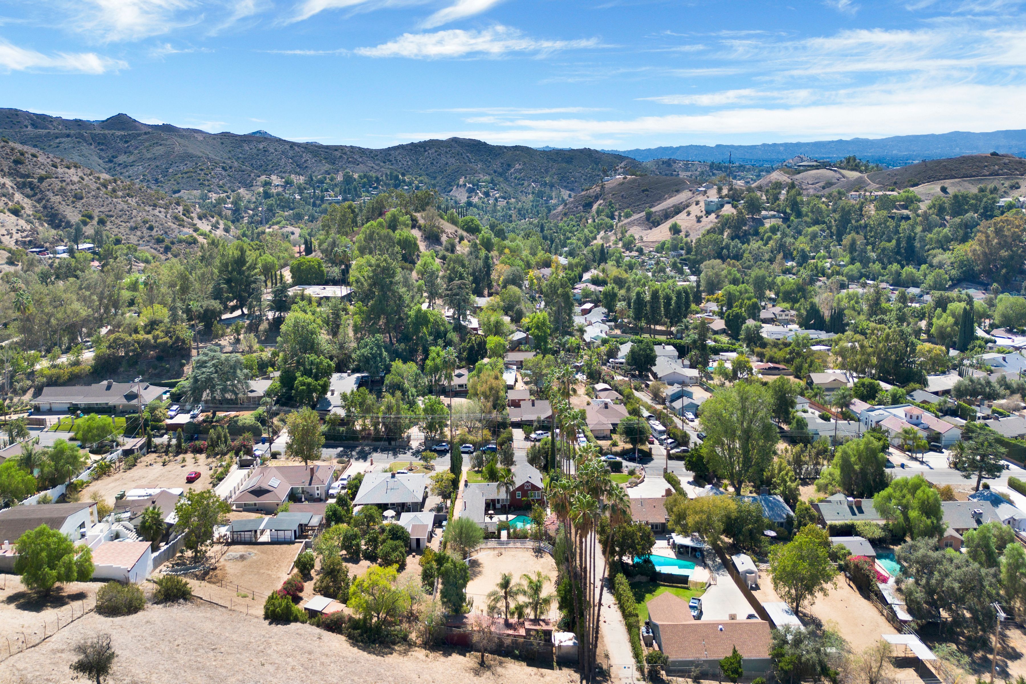  9701 La Canada Way - 物件實景