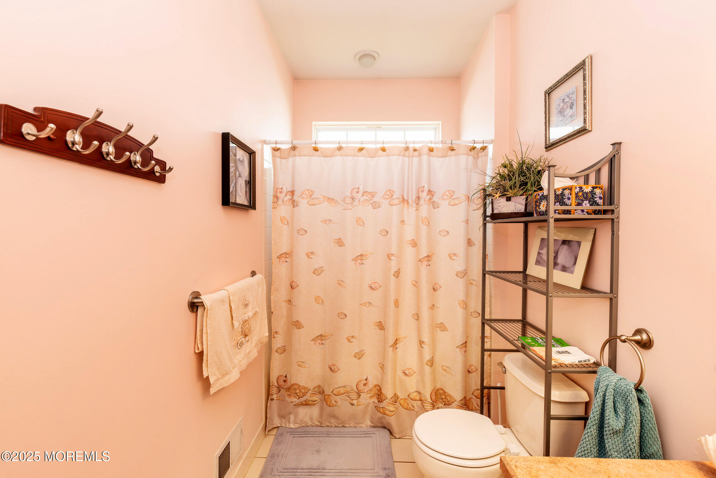 Barnegat, New Jersey, 08005, United States, 3 Bedrooms Bedrooms, ,4 BathroomsBathrooms,Residential,For Sale,1915430
