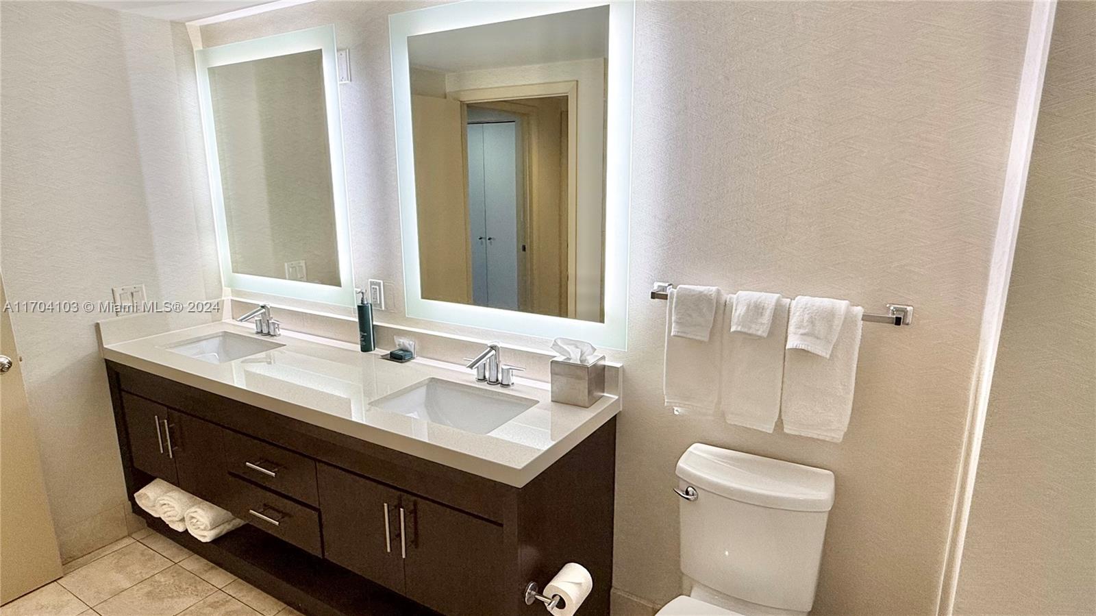 Sunny Isles Beach, Florida, 33160, United States, 1 Bedroom Bedrooms, ,1 BathroomBathrooms,Residential,For Sale,1761868