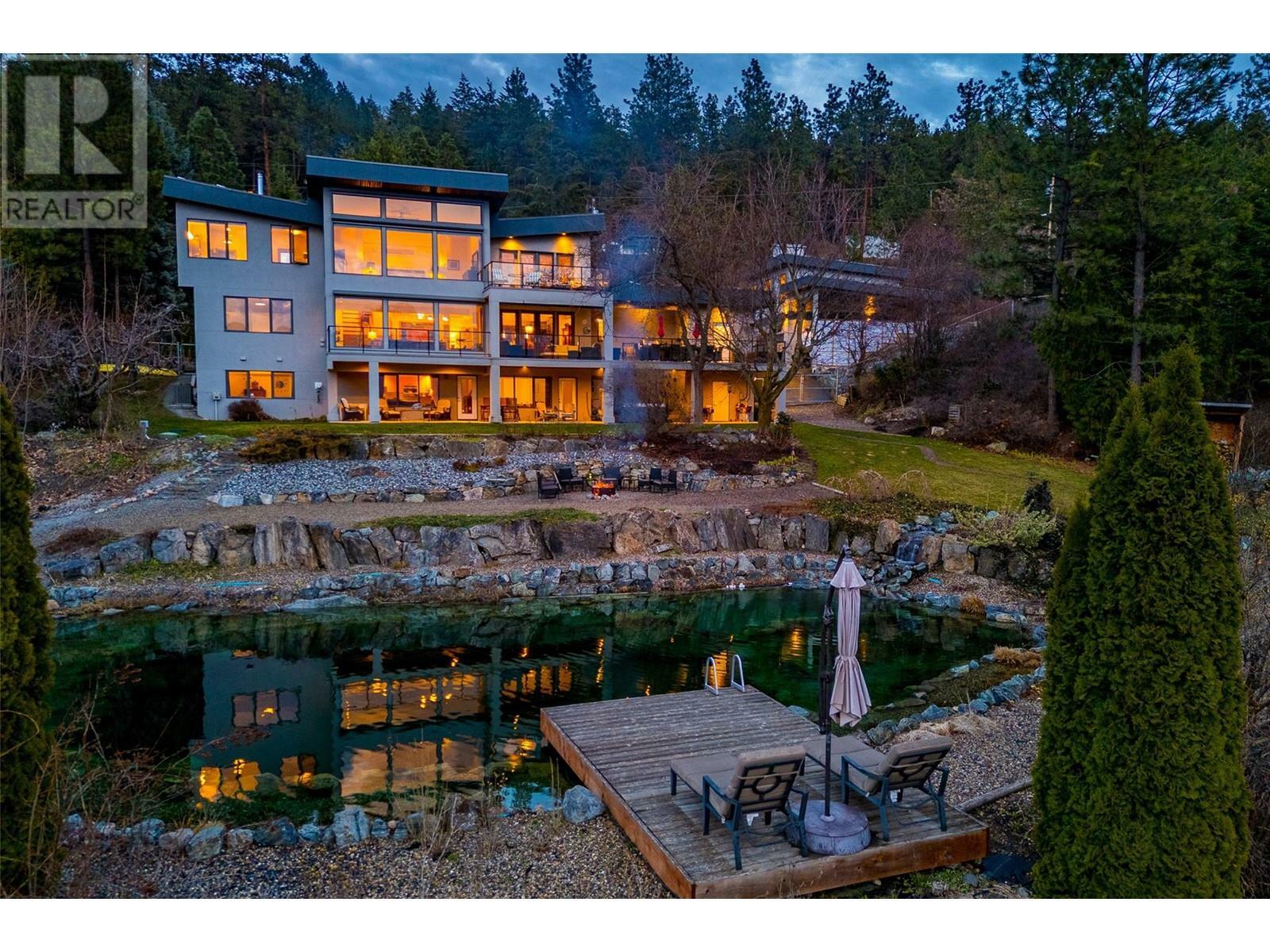 LAKE COUNTRY, British Columbia, V4V 1B3, CA, 5 Bedrooms Bedrooms, ,4 BathroomsBathrooms,Residential,For Sale,1838112
