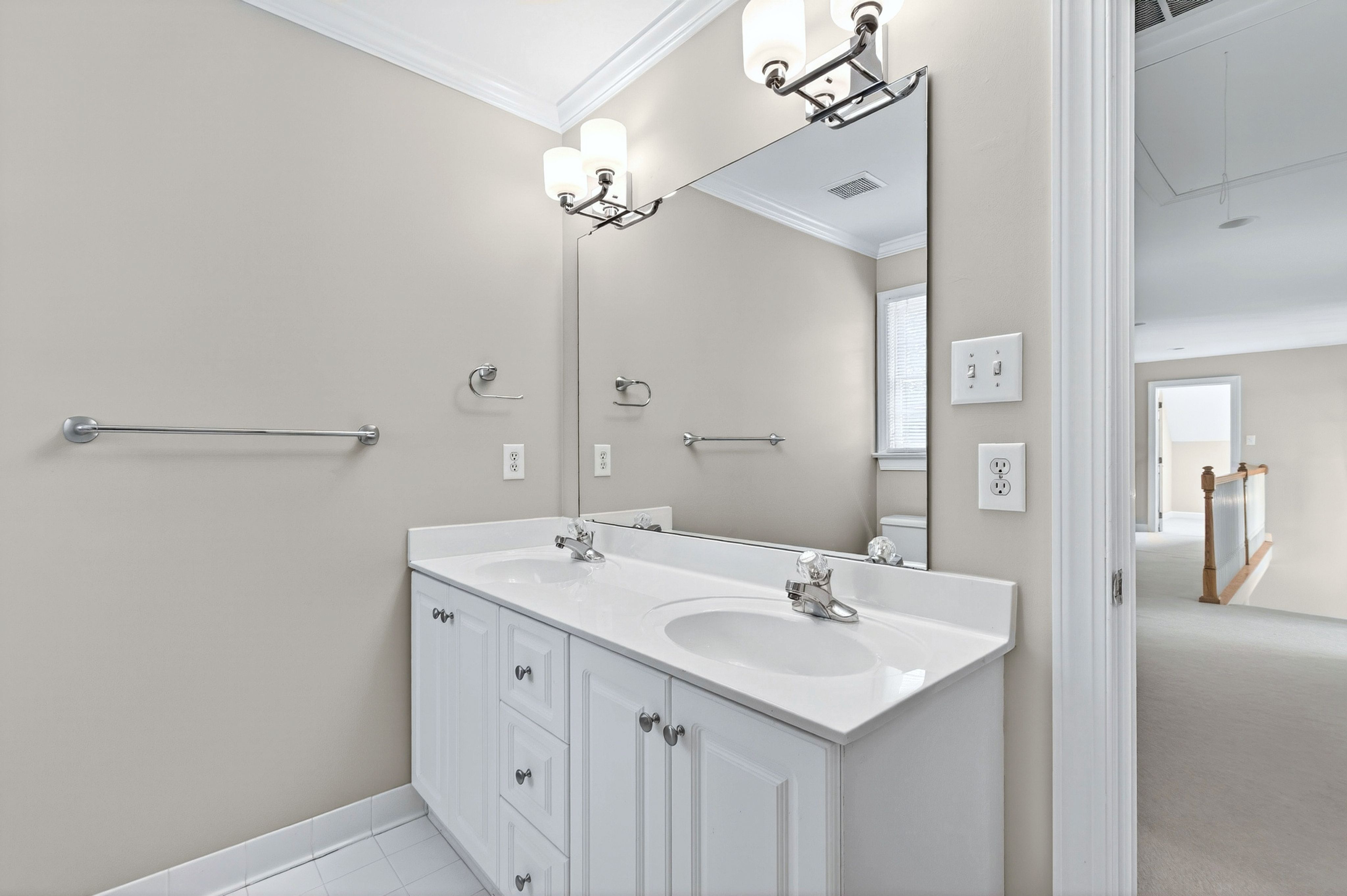  913 Tanworth Drive, Raleigh, NC 27615 - 物件實景