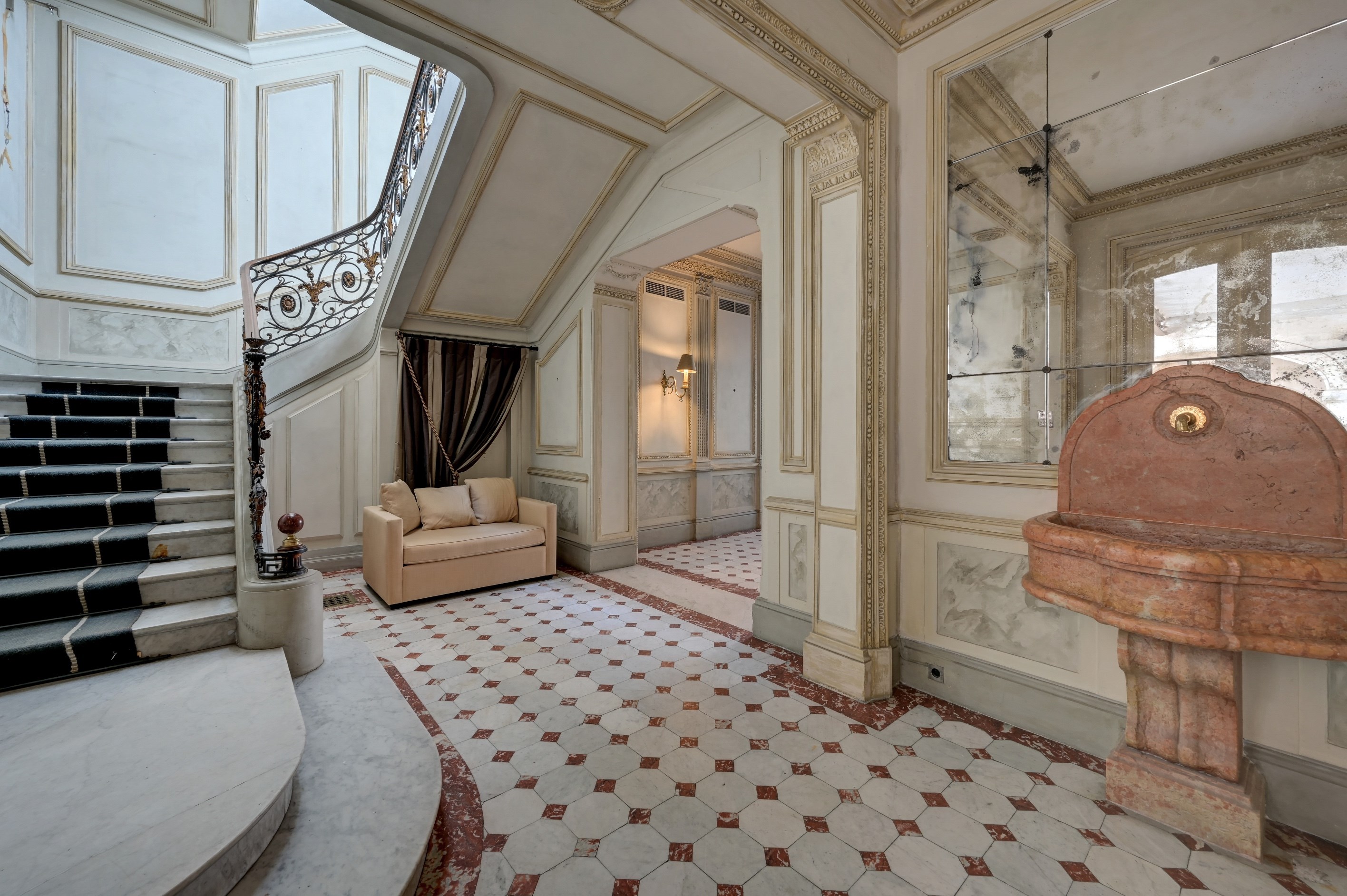  Exceptional 19th-century private mansion with interior courtyard, in the heart … - 物件實景