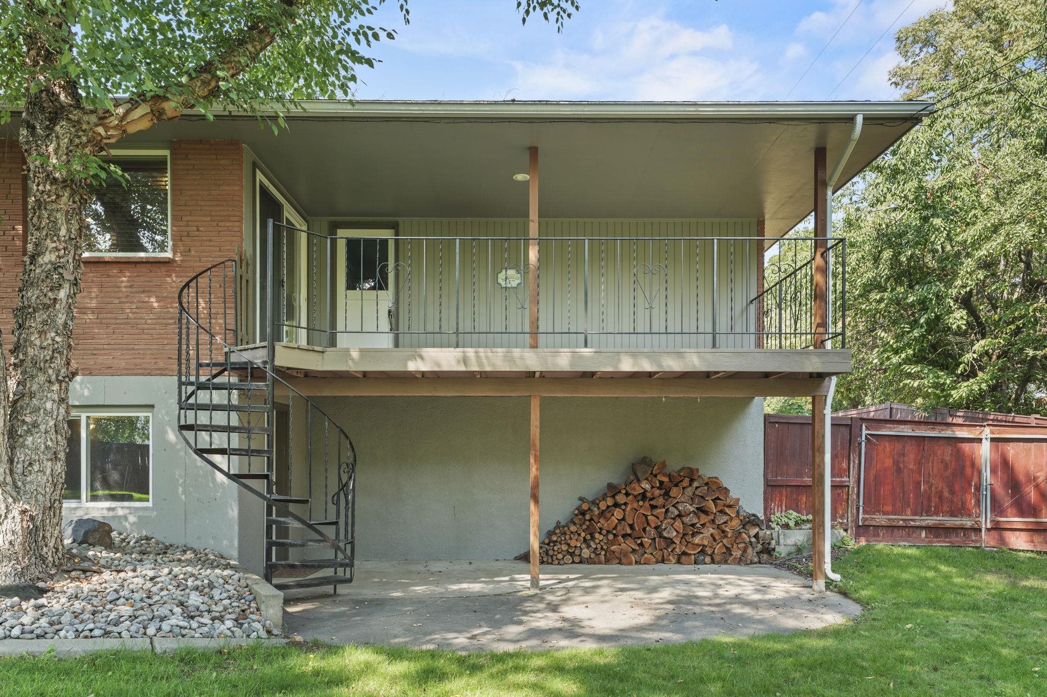 Spokane, Washington, 99208, United States, 4 Bedrooms Bedrooms, ,3 BathroomsBathrooms,Residential,For Sale,1938722