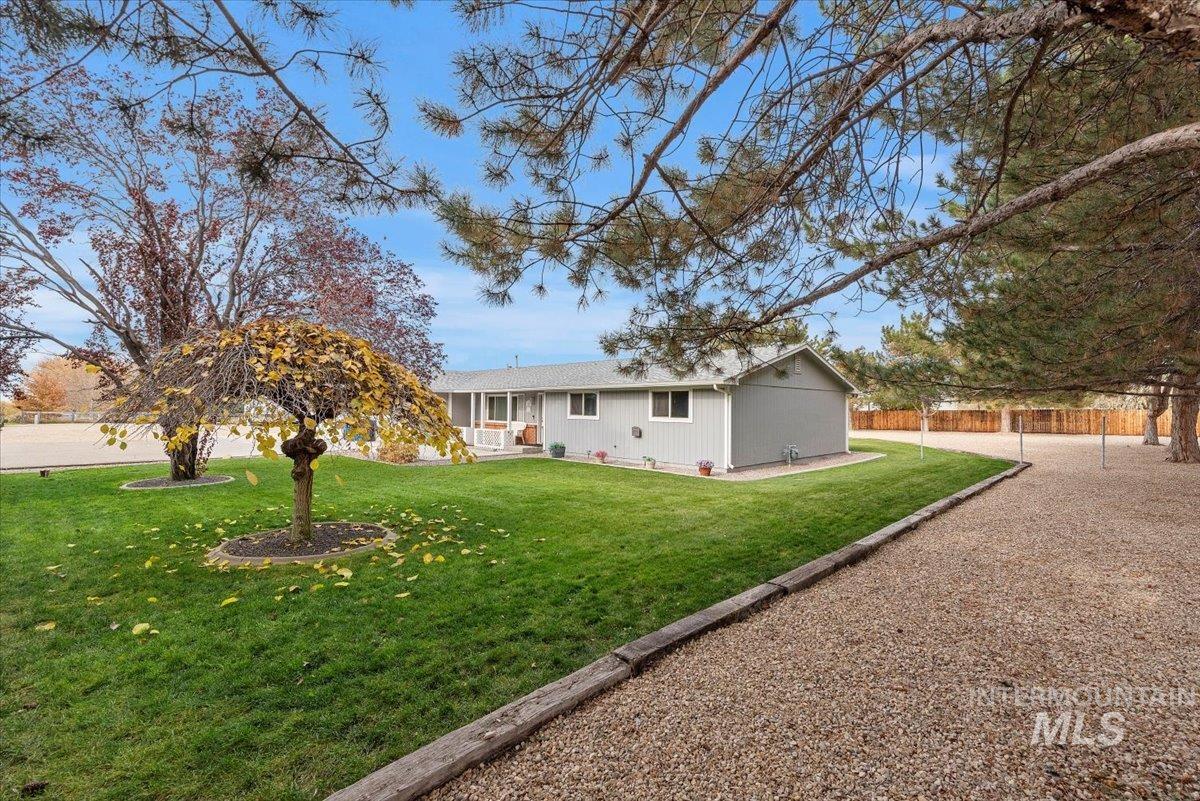 Boise, Idaho, 83709-7329, United States, 3 Bedrooms Bedrooms, ,Residential,For Sale,1992801