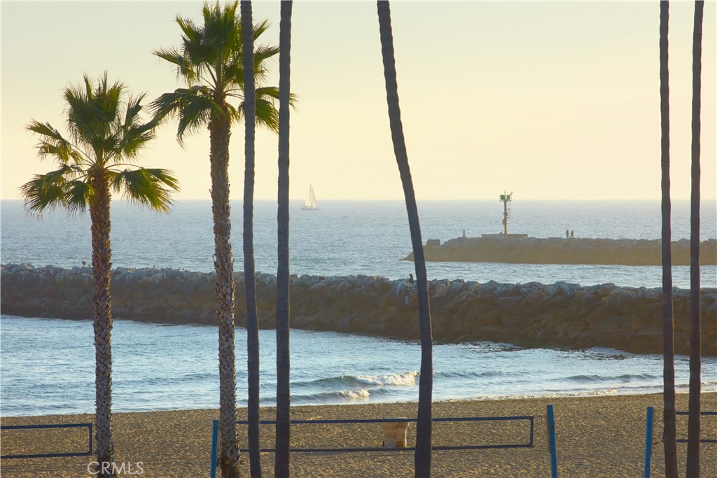 3024 Breakers Drive, Corona del Mar, California, 92625, United States, 7 Bedrooms Bedrooms, ,6 BathroomsBathrooms,Residential,For Sale,3024 Breakers Drive,1681016