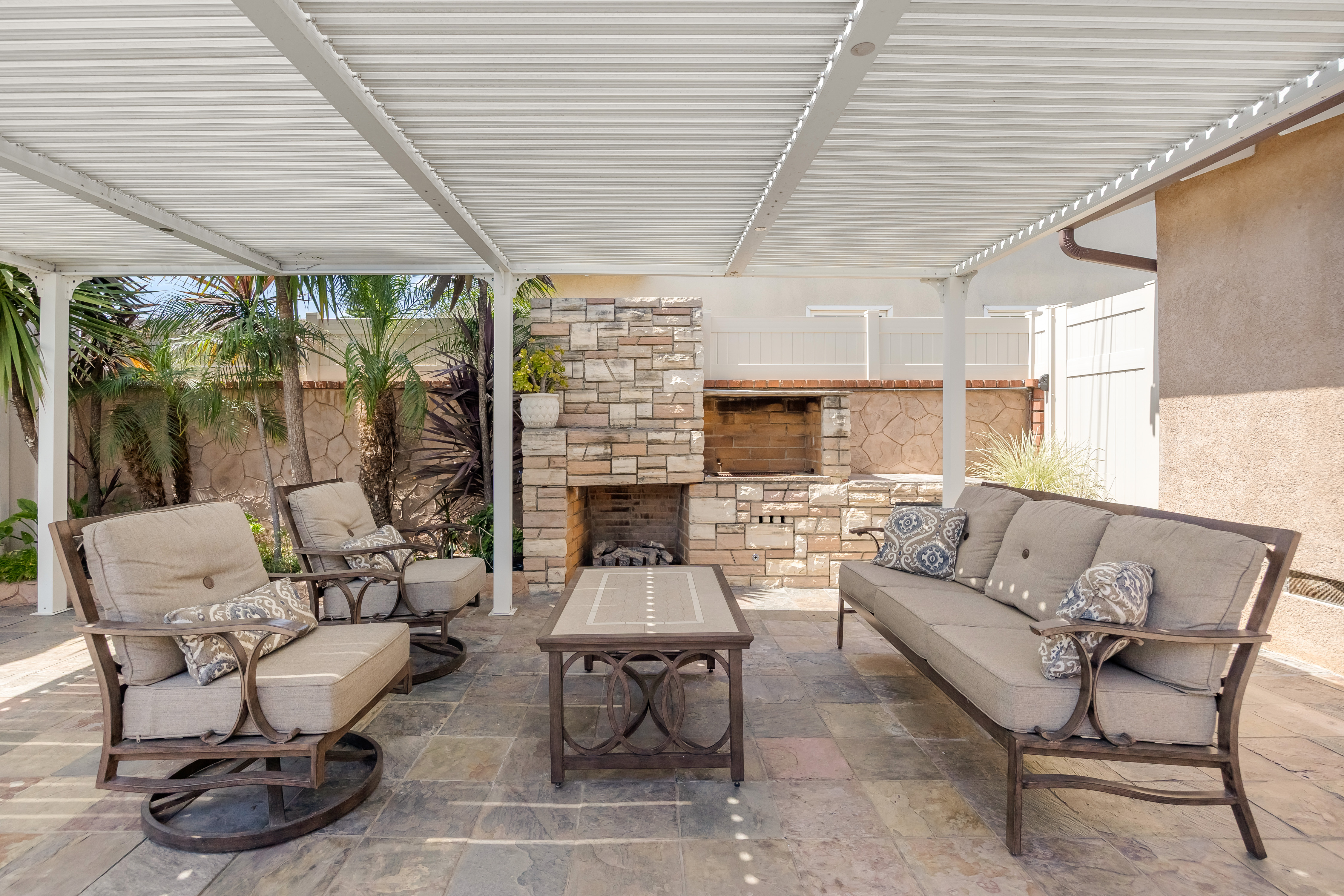  9388 Bigby Street, Downey, CA 90241 - 物件實景