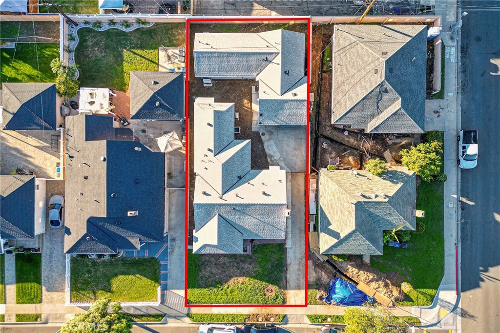 Montebello, California, 90640, United States, 7 Bedrooms Bedrooms, ,Residential,For Sale,1998725