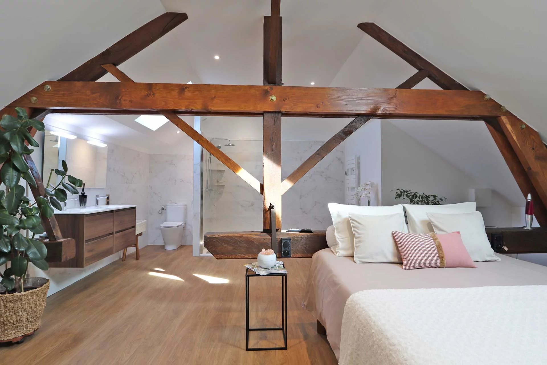 Bergerac, New Aquitaine, 24100, FR, 4 Bedrooms Bedrooms, ,3 BathroomsBathrooms,Residential,For Sale,1995573