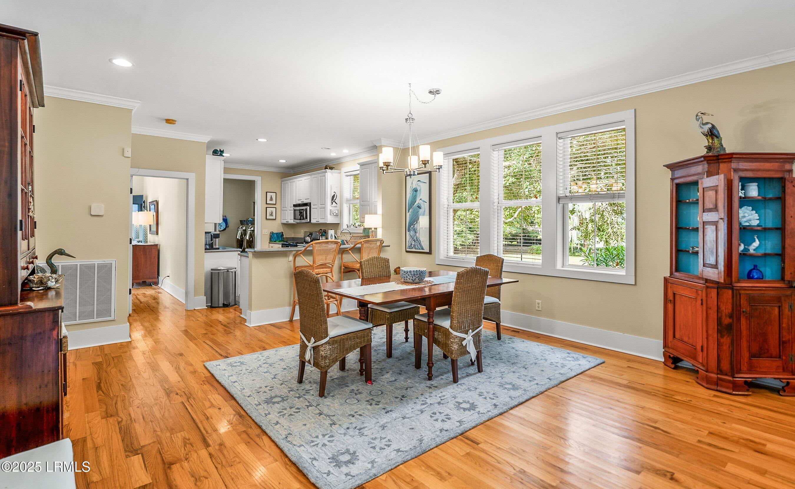 Beaufort, South Carolina, 29902, United States, 3 Bedrooms Bedrooms, ,2 BathroomsBathrooms,Residential,For Sale,1907069