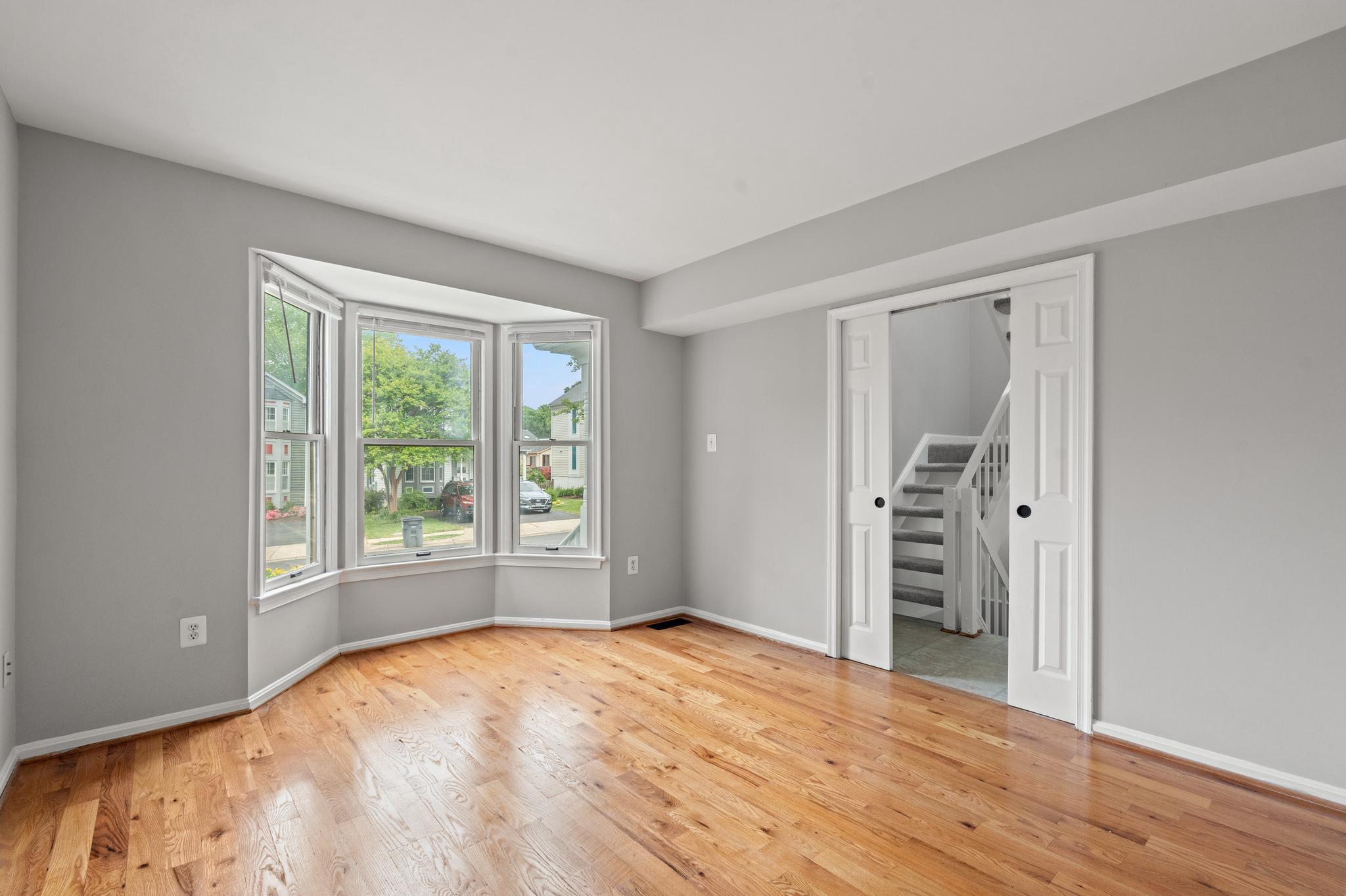  8405 Hollis Lane, Vienna, VA, 22182 - 物件實景