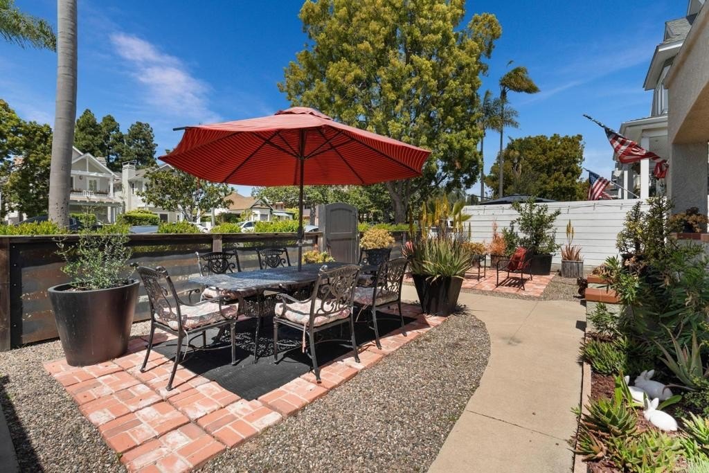 Coronado, California, 92118, United States, 4 Bedrooms Bedrooms, ,2 BathroomsBathrooms,Residential,For Sale,1758877