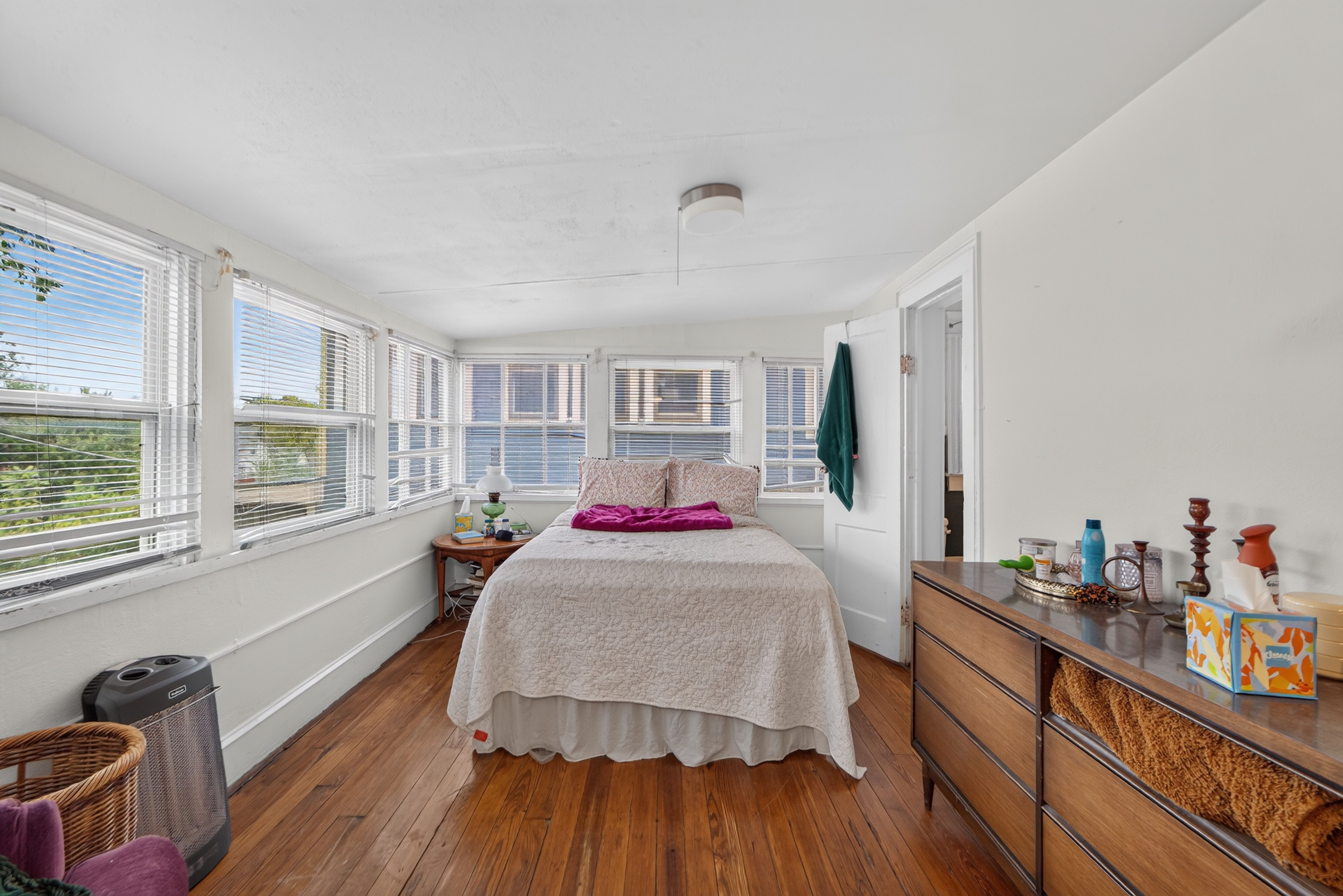  4232 Campbell Street, Kansas City, MO 64110 - 物件實景