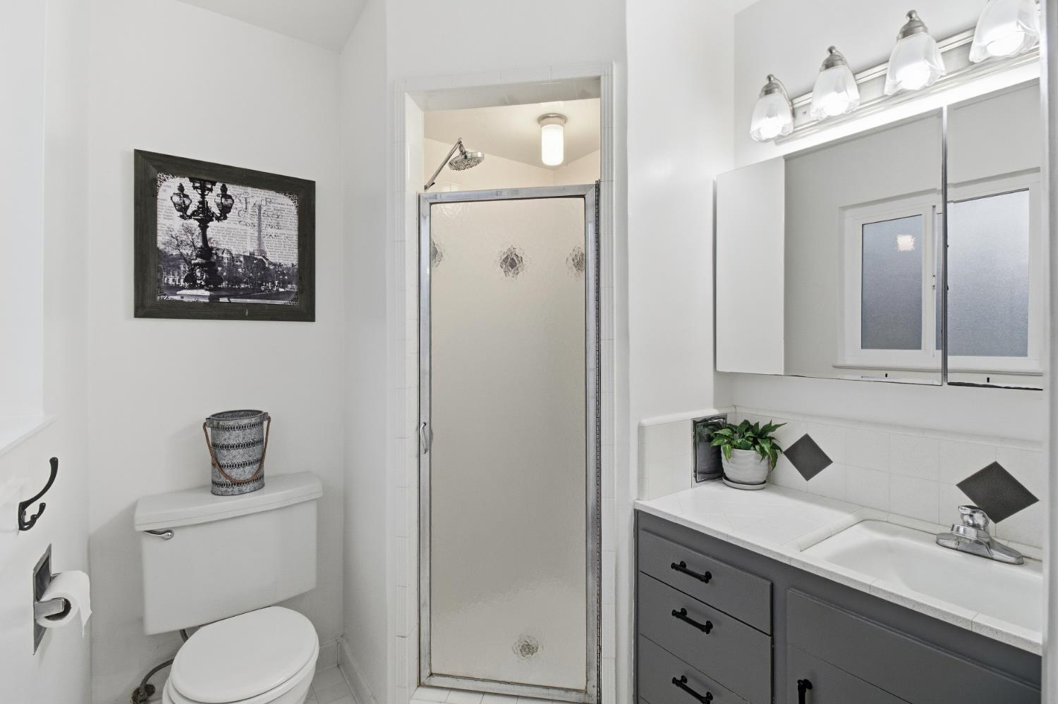 Lodi, California, 95242, United States, 3 Bedrooms Bedrooms, ,3 BathroomsBathrooms,Residential,For Sale,2002974