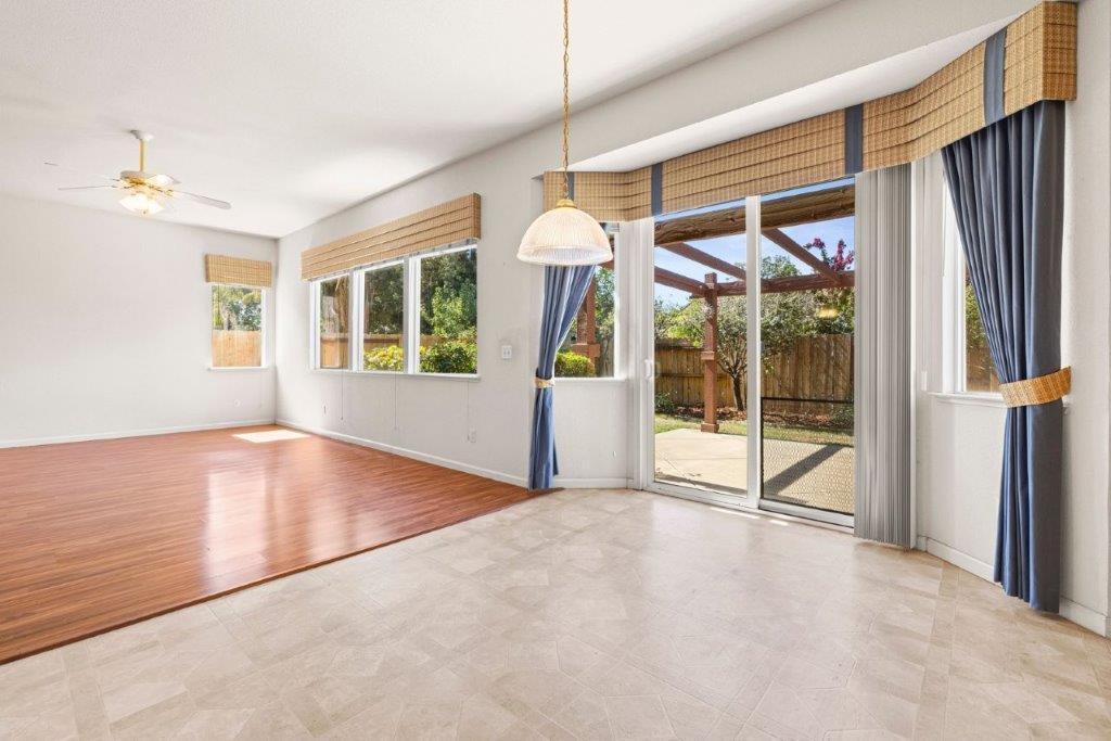 Galt, California, 95632, United States, 3 Bedrooms Bedrooms, ,2 BathroomsBathrooms,Residential,For Sale,1983773