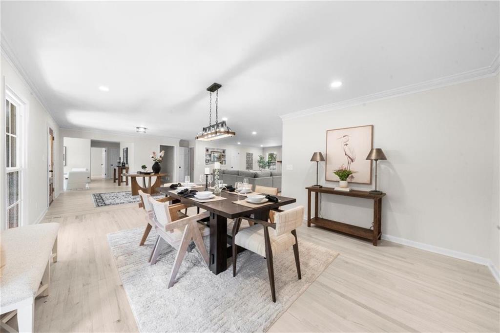 Atlanta, Georgia, 30328, United States, 4 Bedrooms Bedrooms, ,4 BathroomsBathrooms,Residential,For Sale,1917074