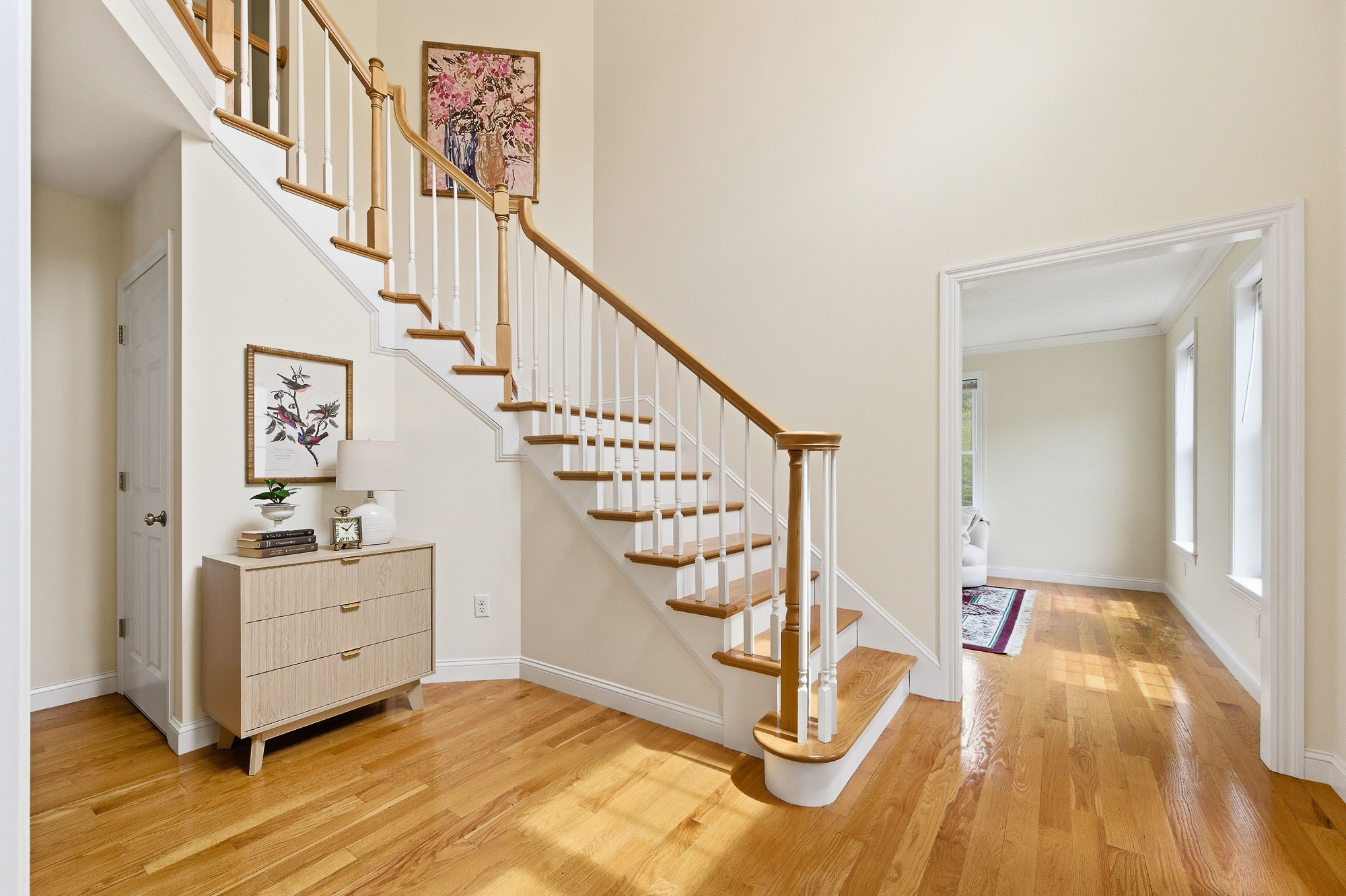  8 Victoria Circle, Shrewsbury, MA 01545 - 物件實景