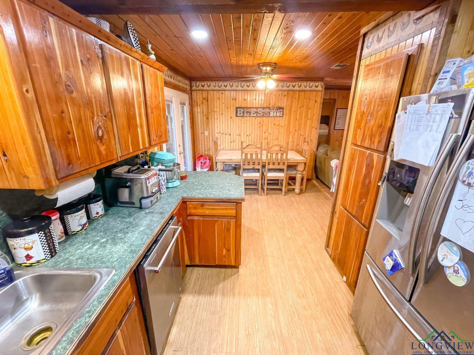 5660-01 Texas Highway 8, Linden, Texas, 75563, United States, 4 Bedrooms Bedrooms, ,3 BathroomsBathrooms,Residential,For Sale,5660-01 Texas Highway 8,1322906