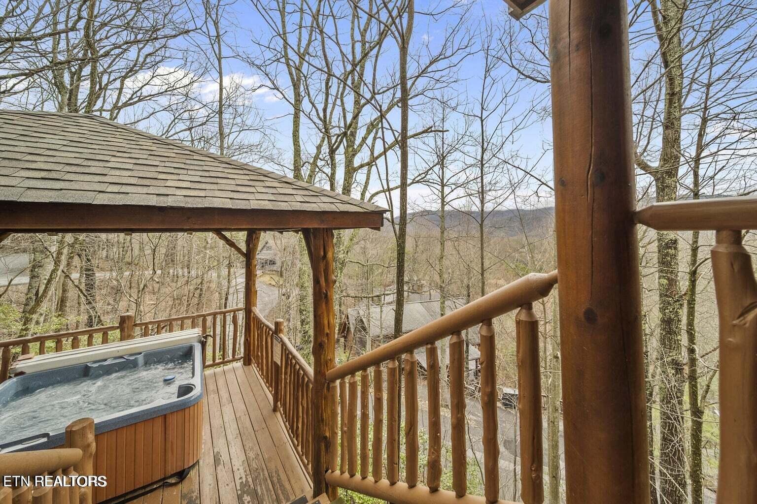 922 Scenic Tr, Gatlinburg, Tennessee, 37738, United States, 3 Bedrooms Bedrooms, ,3 BathroomsBathrooms,Residential,For Sale,922 Scenic Tr,1483117