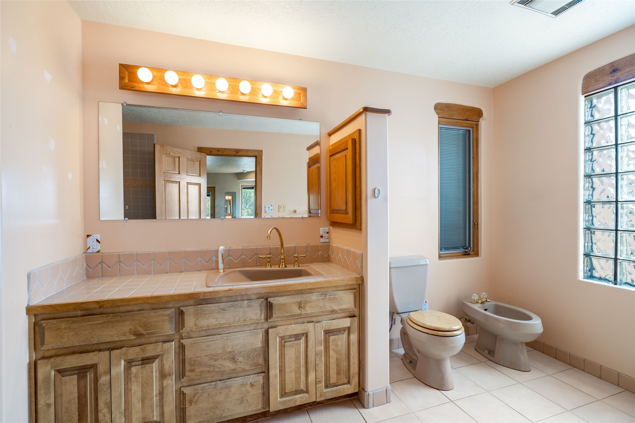  4 Montana Court - 物件實景