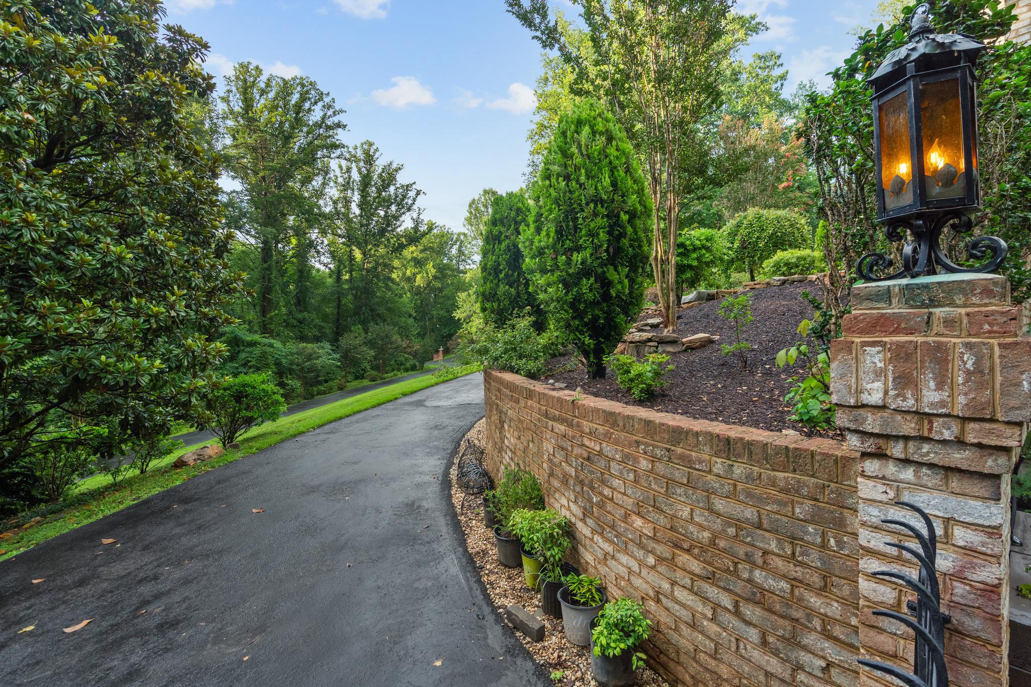  10217 Cedar Pond Drive, Vienna, VA, 22182 - 物件實景