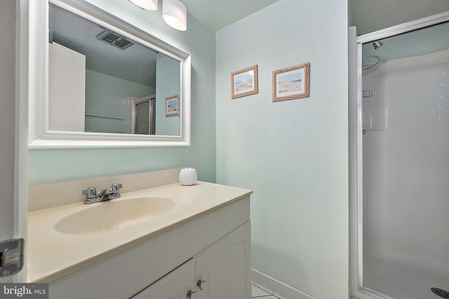Ocean City, Maryland, 21842, United States, 2 Bedrooms Bedrooms, ,2 BathroomsBathrooms,Residential,For Sale,1956111