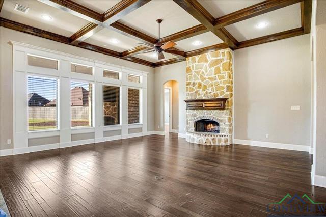 Longview, Texas, 75602, United States, 4 Bedrooms Bedrooms, ,3 BathroomsBathrooms,Residential,For Sale,1970791