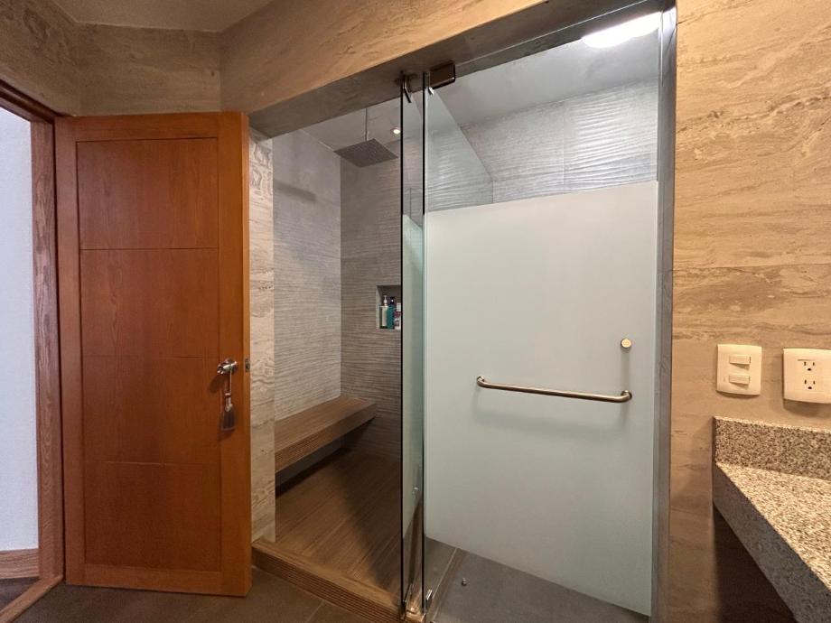Monterrey, Nuevo León, 64925, Mexico, 3 Bedrooms Bedrooms, ,3 BathroomsBathrooms,Residential,For Sale,1948381