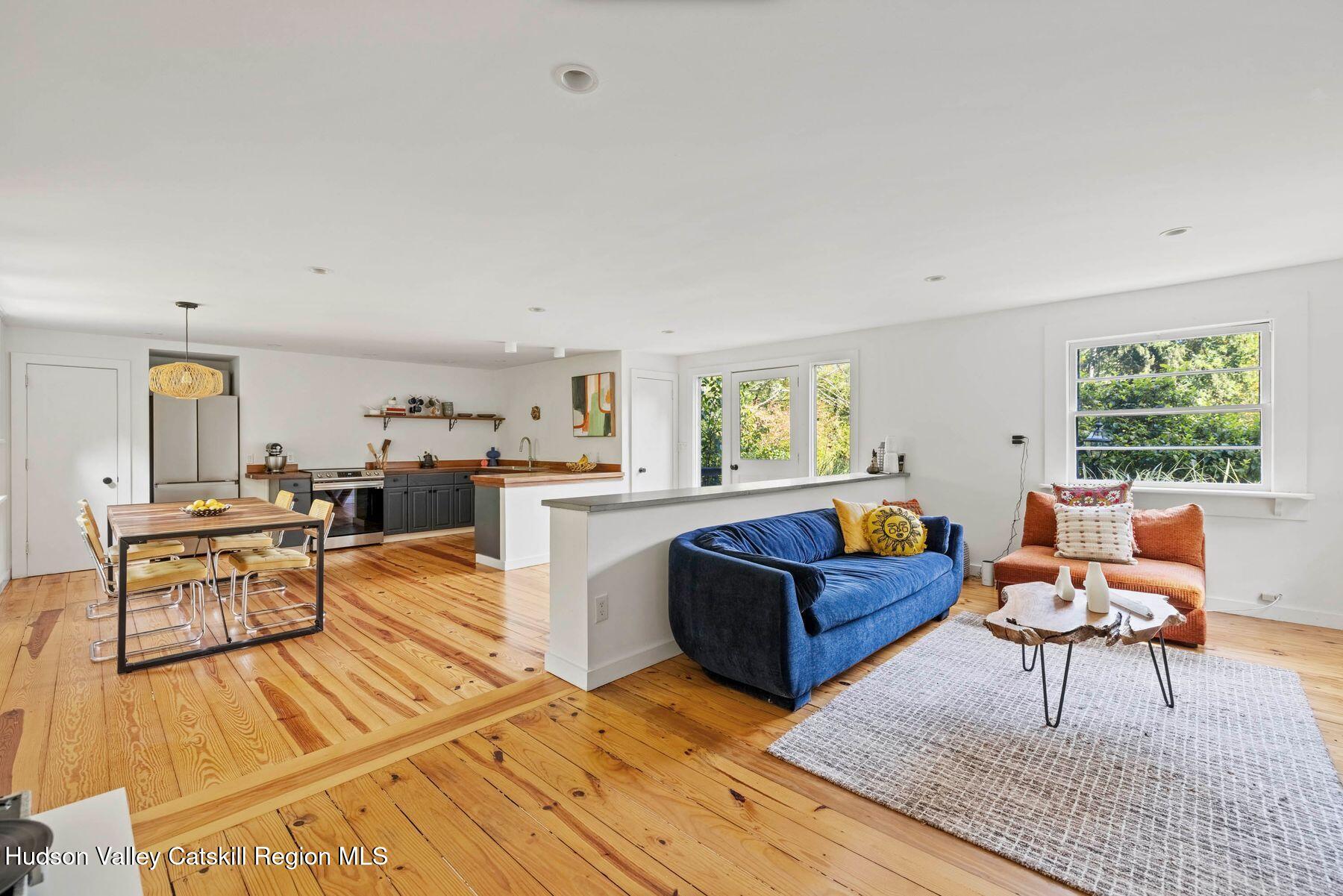 Woodstock, New York, 12409, United States, 2 Bedrooms Bedrooms, ,2 BathroomsBathrooms,Residential,For Sale,1949648