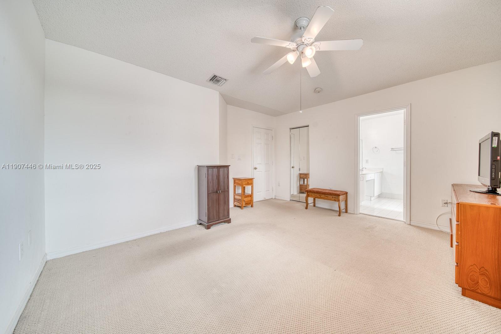 Miami, Florida, 33193, United States, 3 Bedrooms Bedrooms, ,3 BathroomsBathrooms,Residential,For Sale,1989517