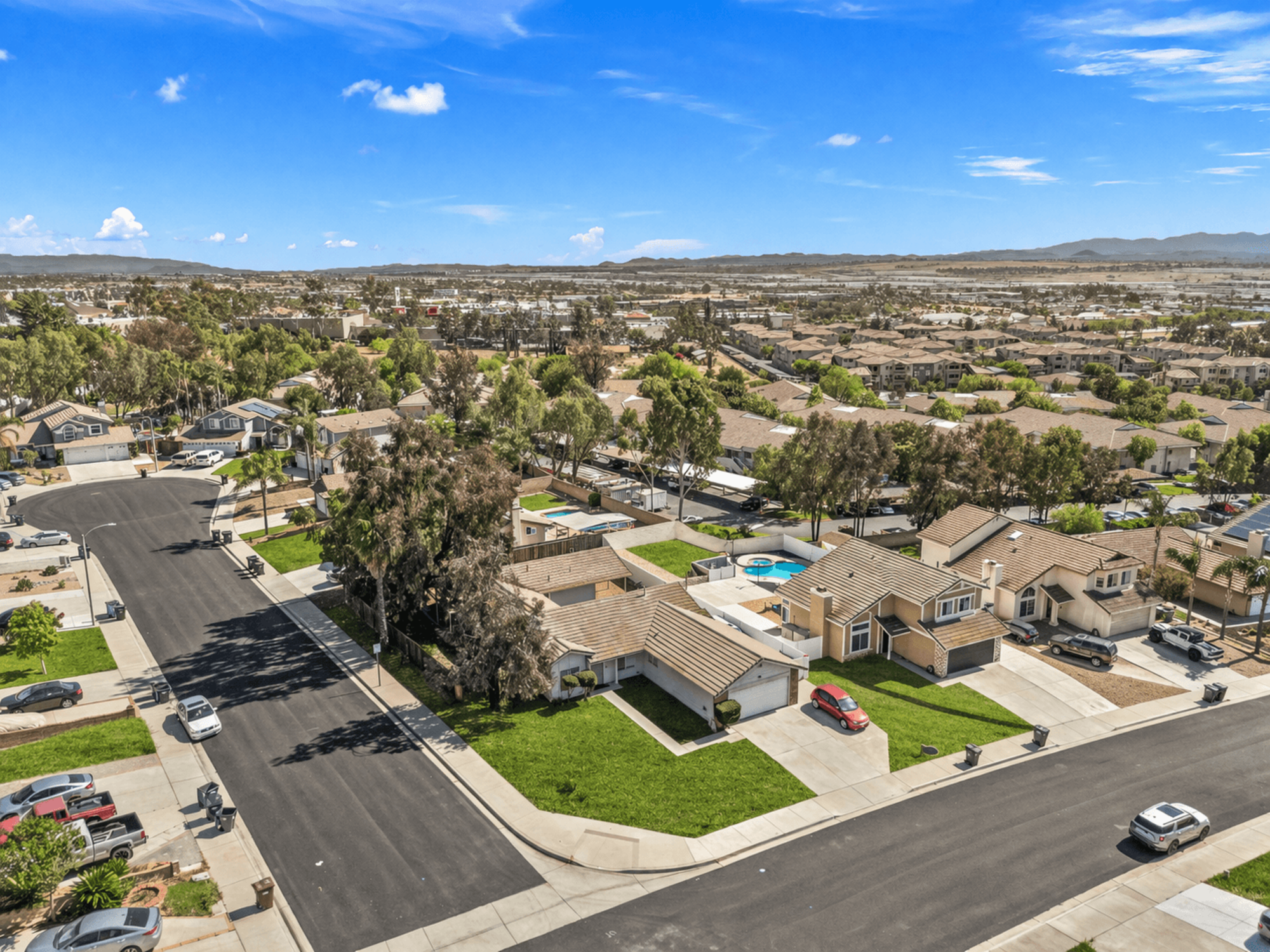  5 Bedroom With Great Bones - 物件實景