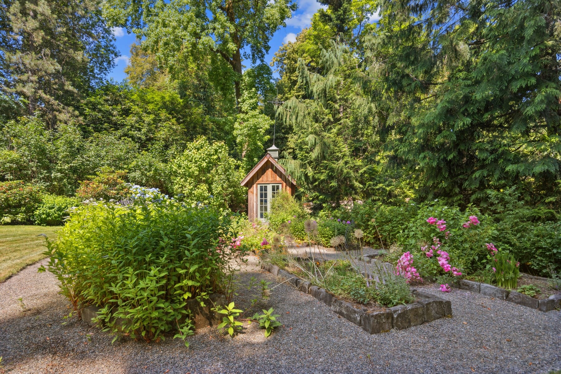  1803 S RIVERDALE RD Portland, OR 97219 - 物件實景